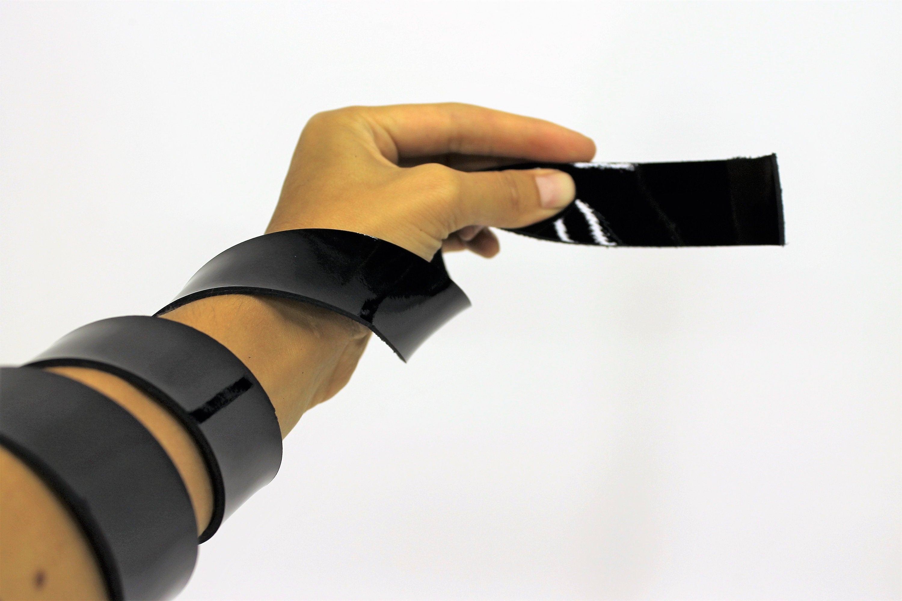 Black / Beige patent leather sheet | | 2.6-2.8 mm, 5-6 oz thick