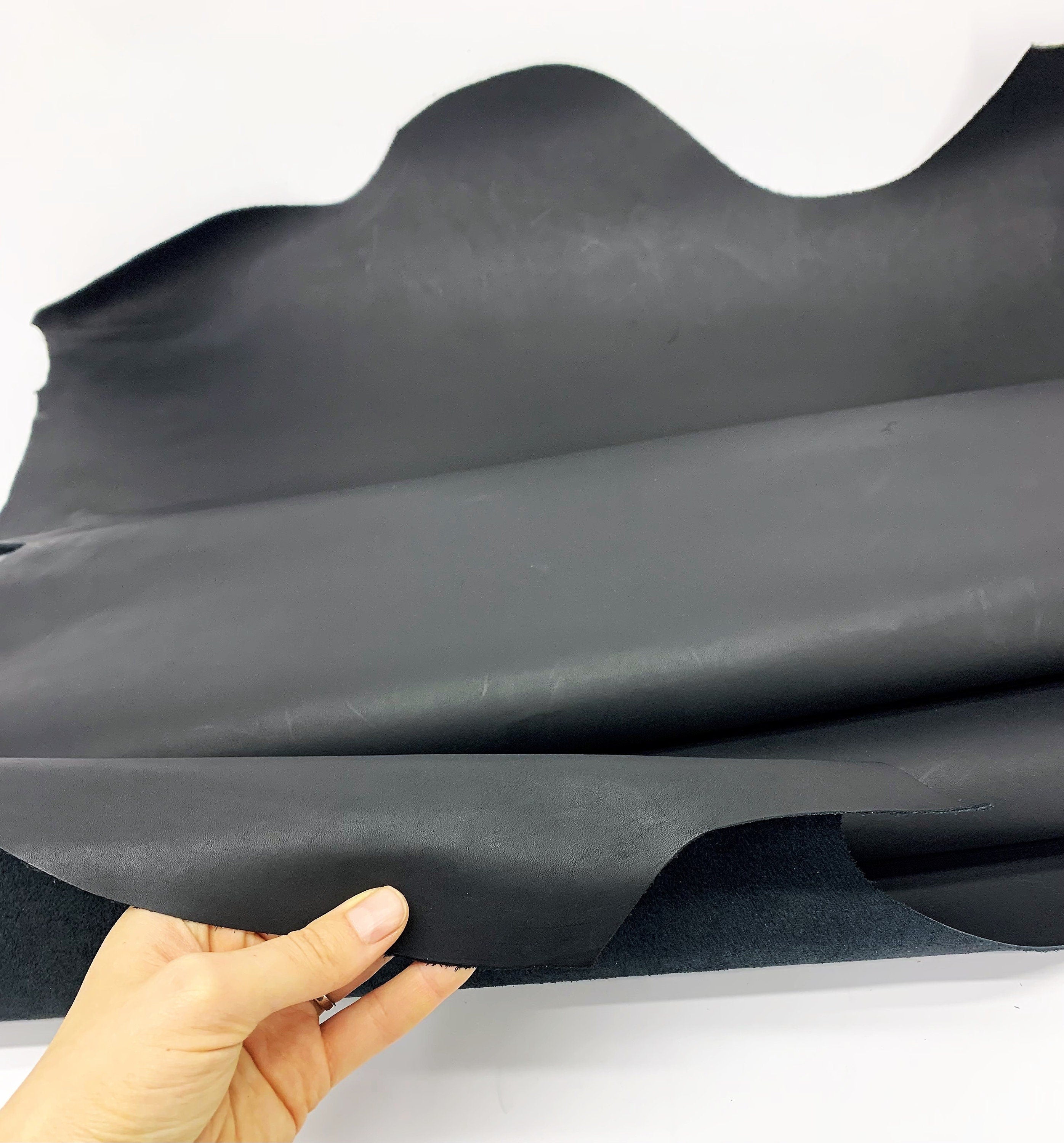 Black Leather Matt Veg Tan waxed 100% real natural | 1-1.2mm 2-3 OZ