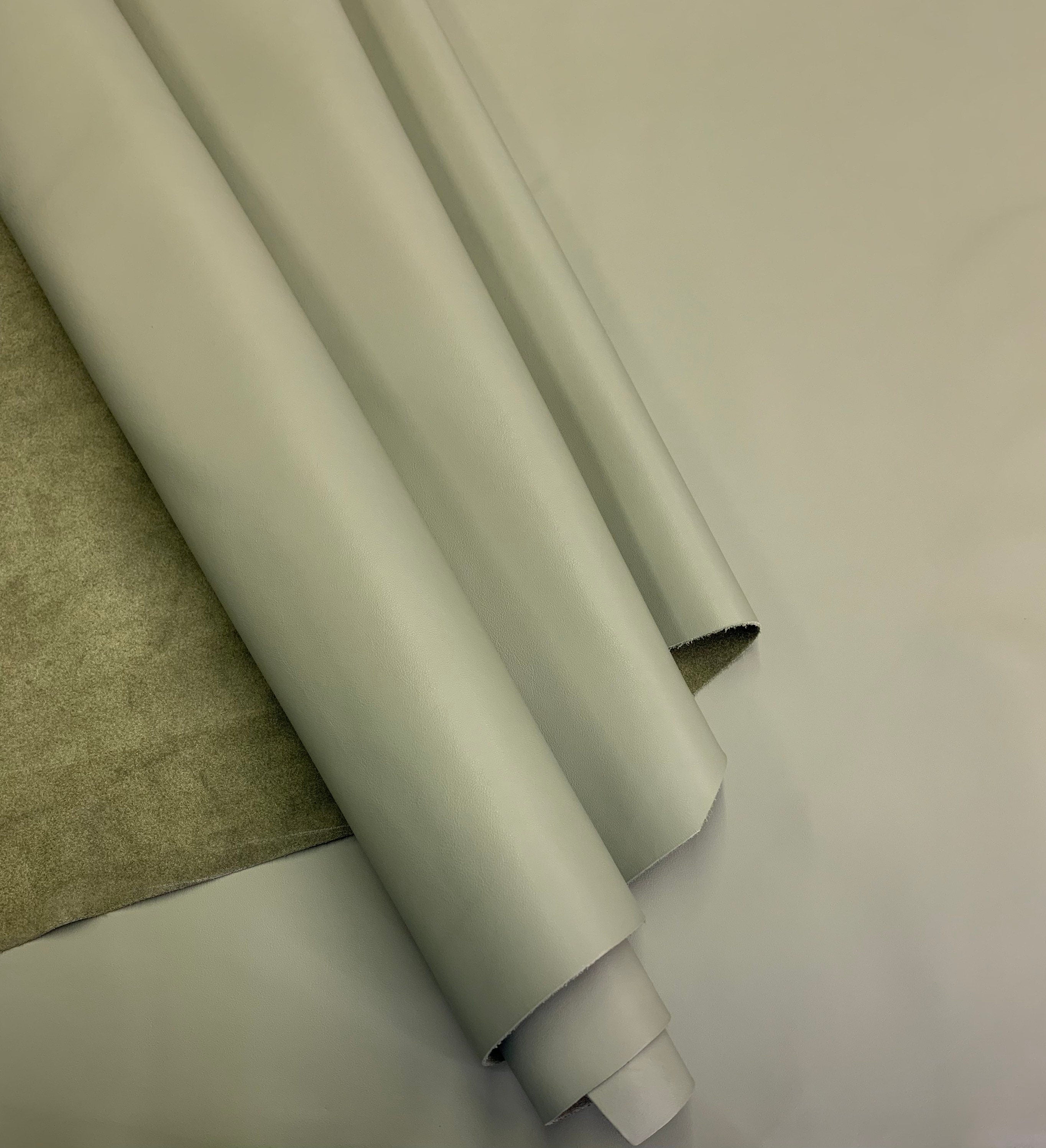 Light Khaki Green Leather | 1.1-1.3 mm 3 OZ | Natural Real genuine Italian leather nappa for bags, clothing
