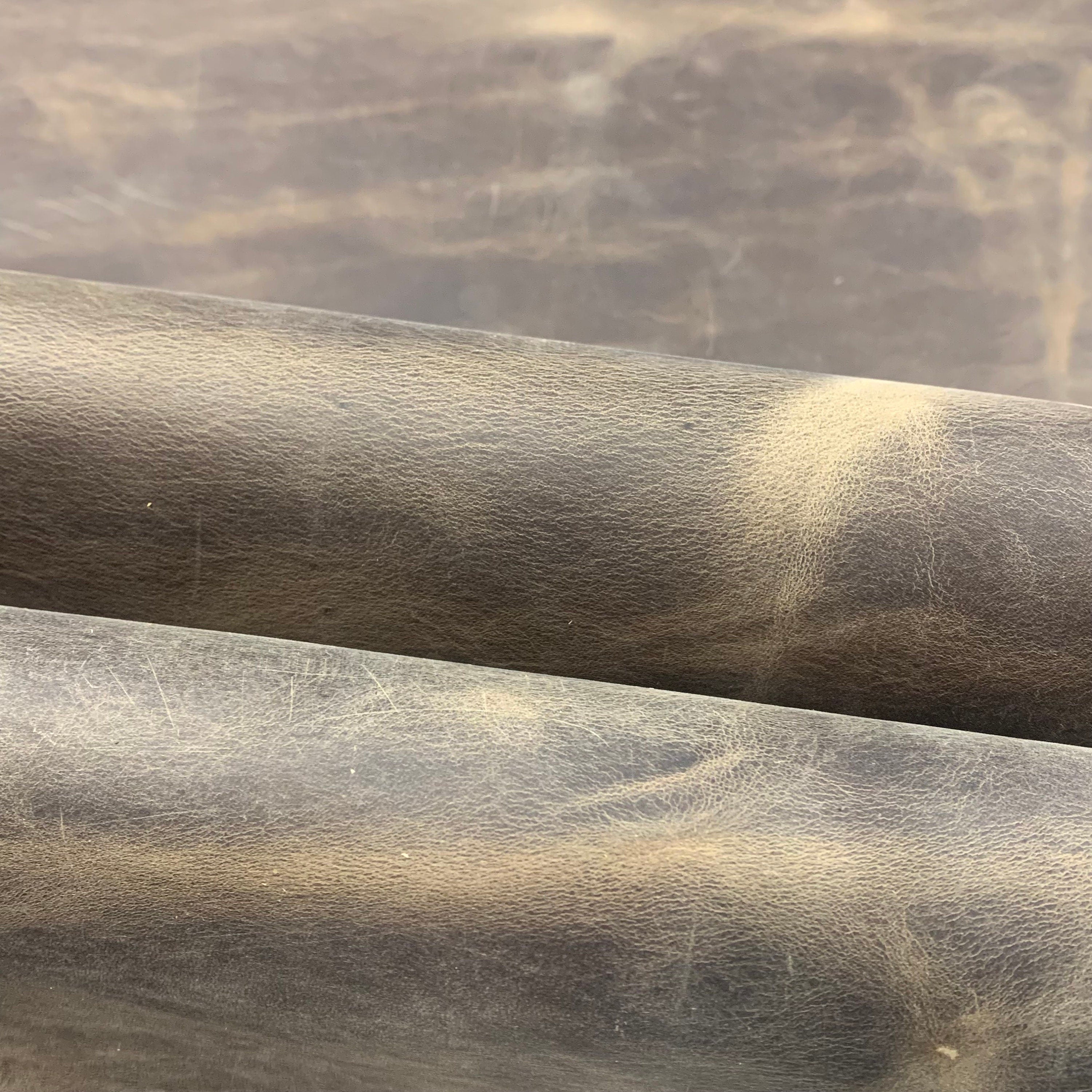 Brown pull up crazy horse real leather 2.3 mm 6oz waxy oily finishing distressed color vegetable tanned