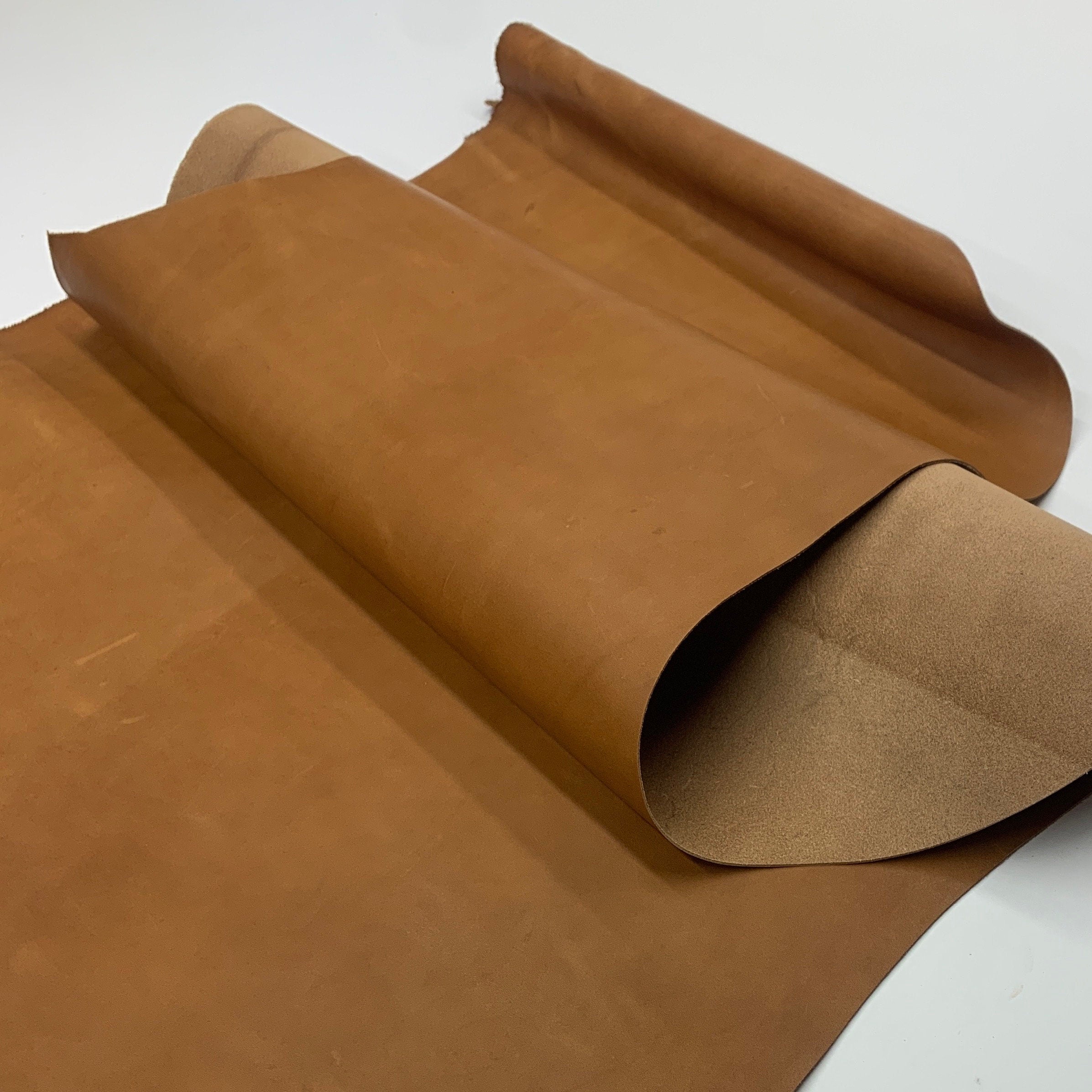 Light Brown Leather vegtan Natural | brown cognac | 1.2 mm 3 oz | soft| Rustic style | sheet for bags purses wallets