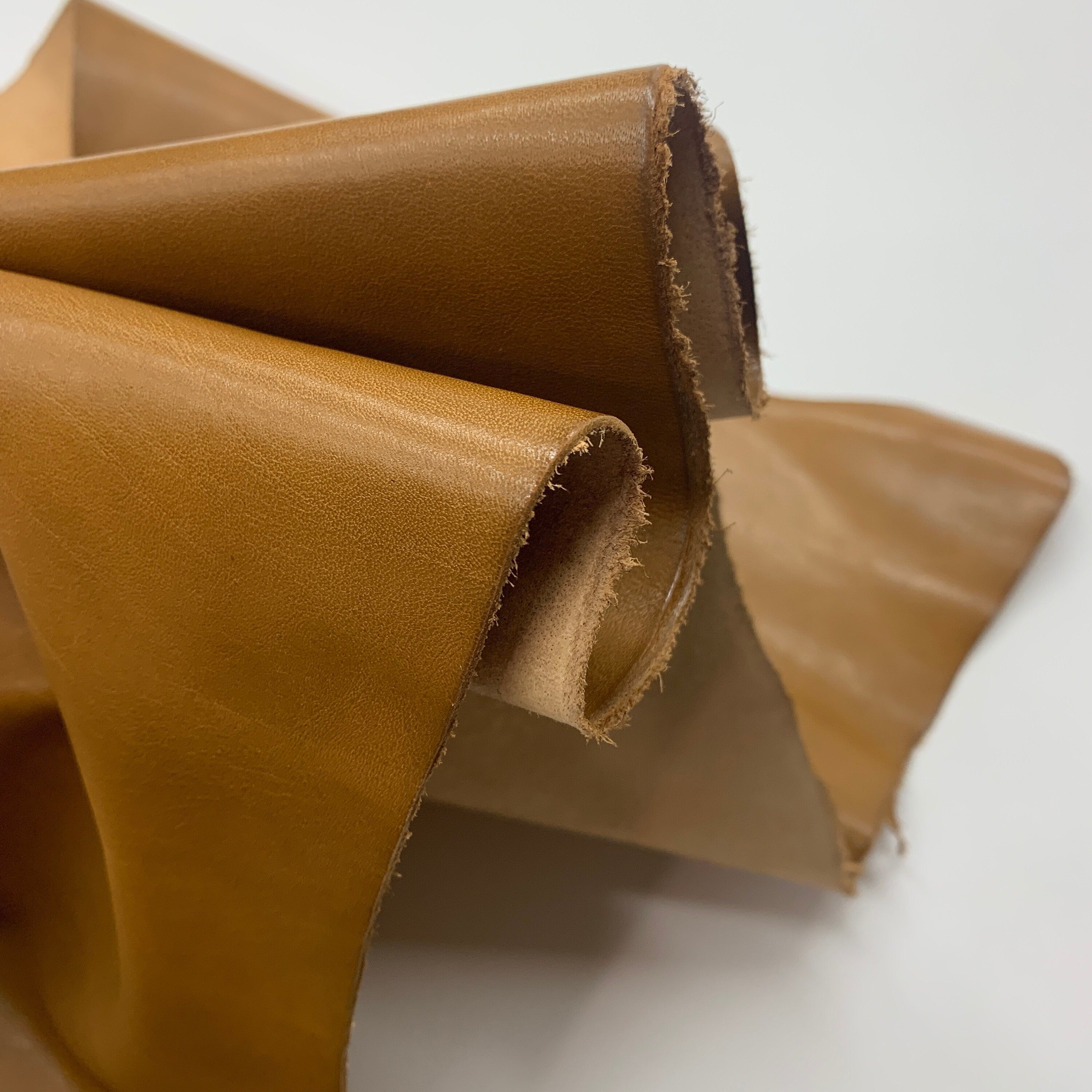 Brown Leather Vegetable tanned Italian | mid-soft natural | 1.2 mm 3oz | calf belly | sheets panels for bags shoes crafts leathercraft