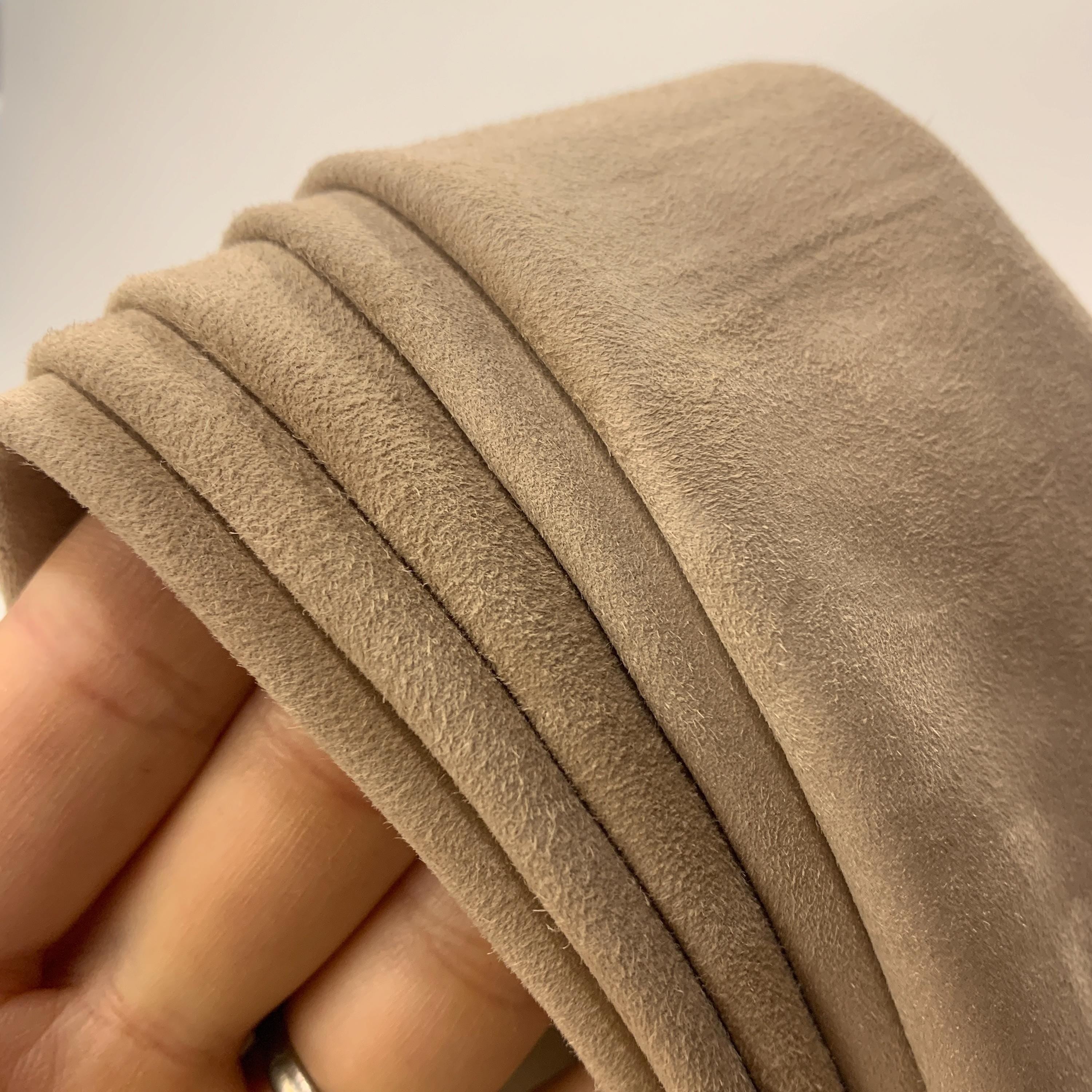 Beige suede leather light brown tan sheep| 0.4 mm | 1 oz thin | Real natural leather hide