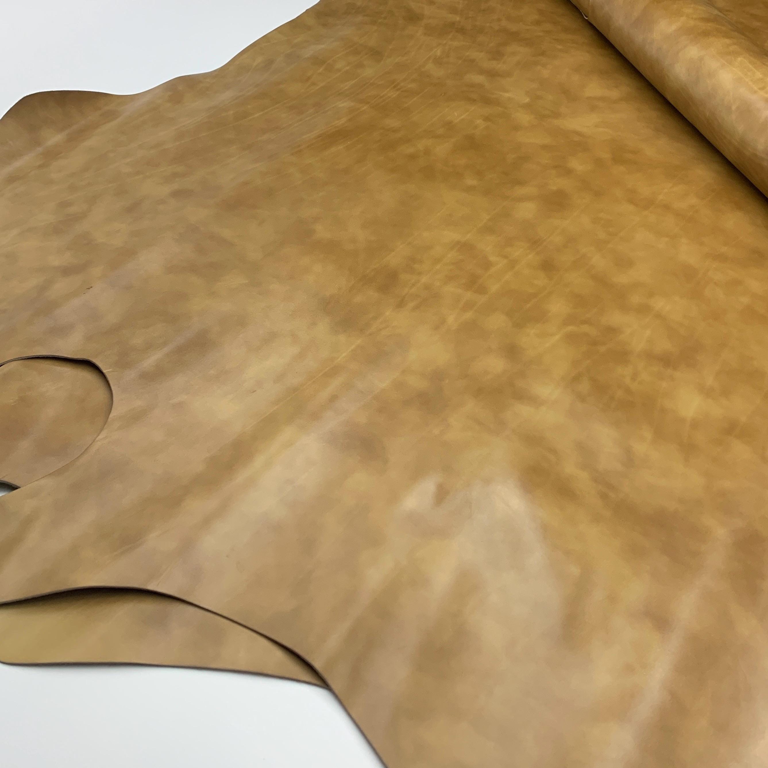 Light Brown leather | Italian Vegetable Tanned | Hand dyed | Oil tanned 100% natural | 1.3 mm 3 oz | sheets pieces panels for bags, boots