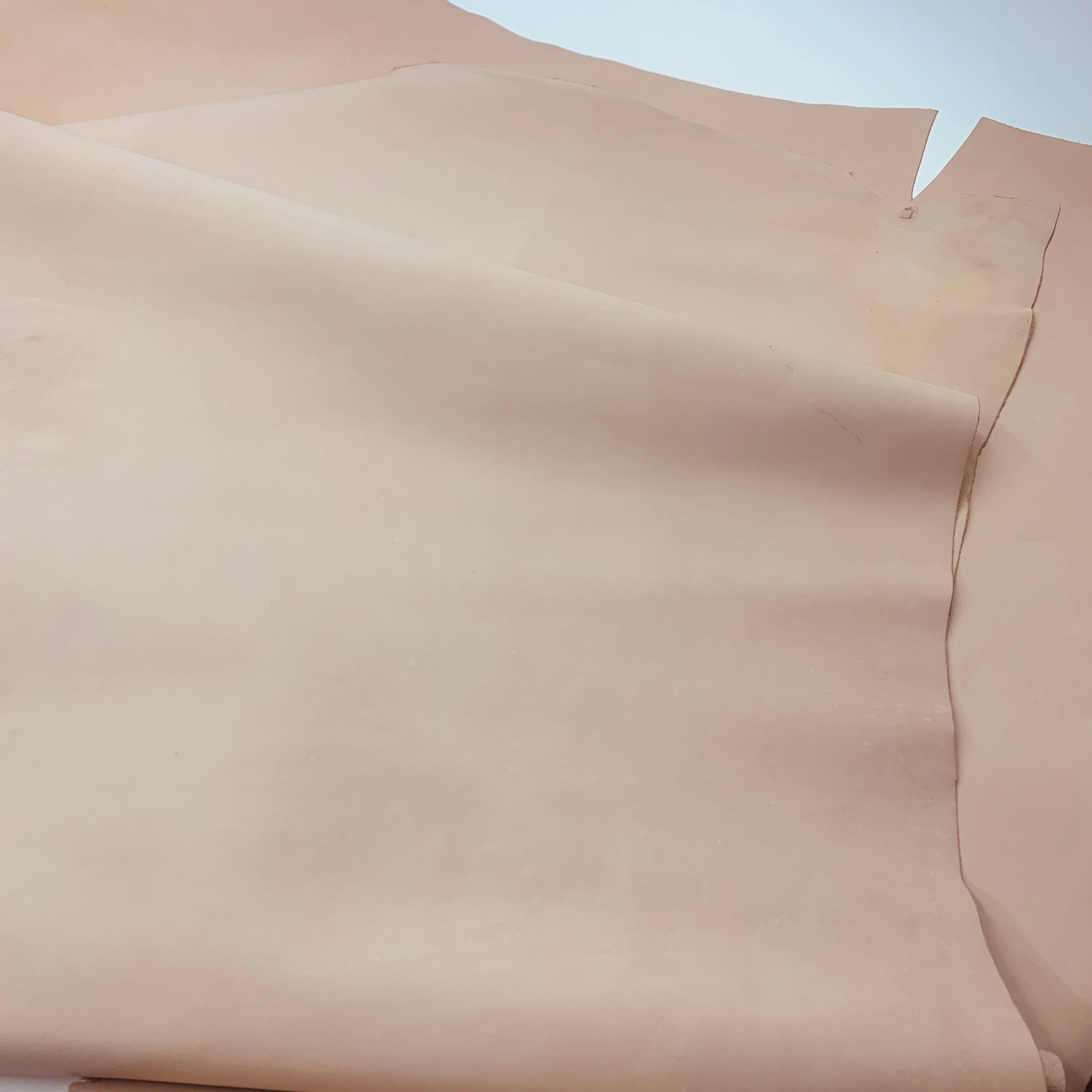 Beige Vegetable tanned cow leather Vacchetta | 1.8/2.0 mm 4 -5 oz| Real natural half skin hide | Precut sheets panels