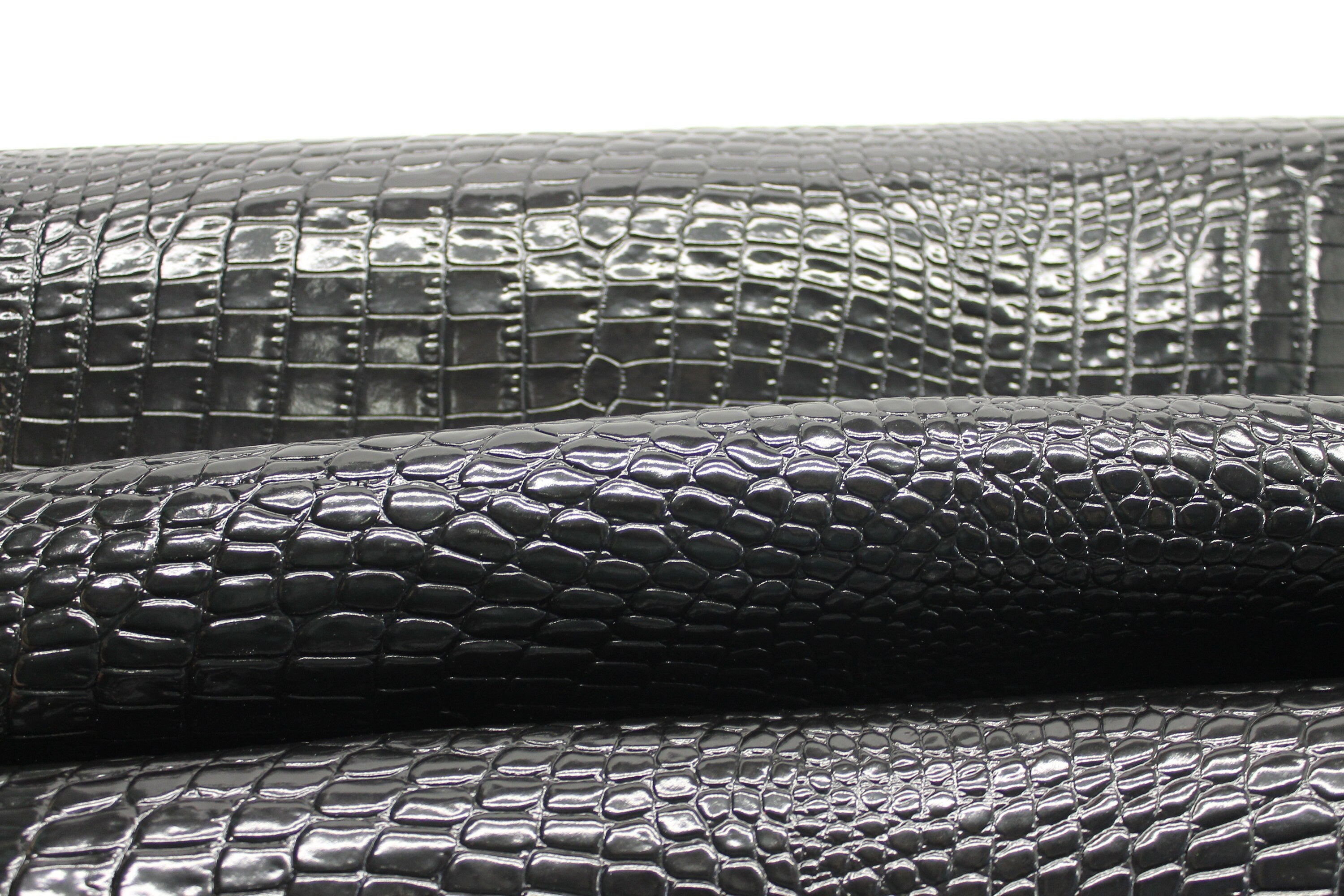 Black shiny Aligator Crocodile Reptile embossed natural leather 1 mm or 2.5oz