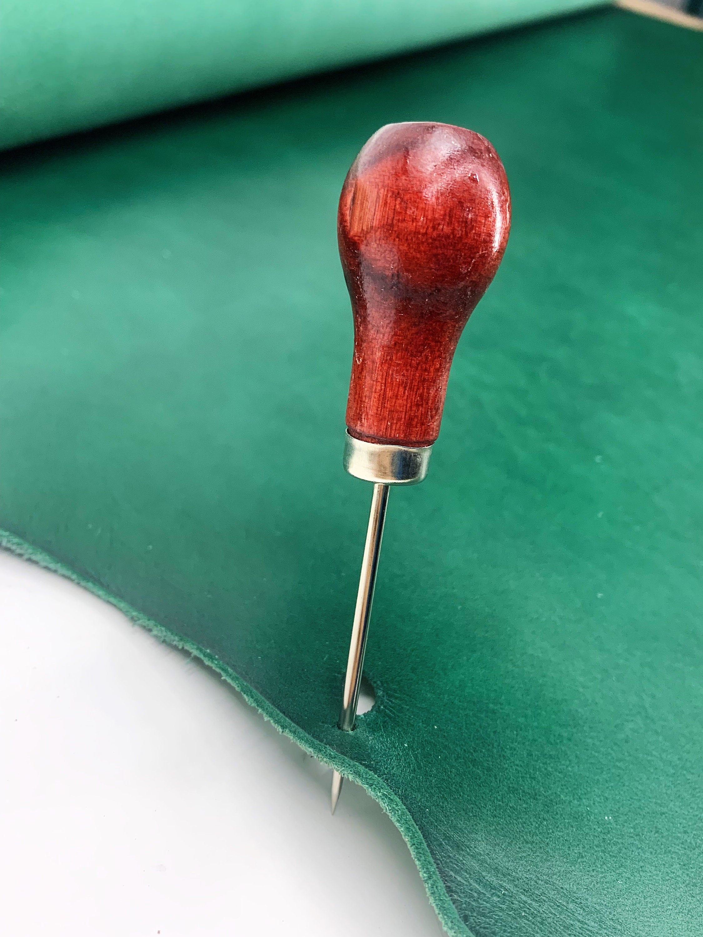 Leather awl for hand sewing leather | Pin 5 cm/ 2 inch long | Burgundy wood handle