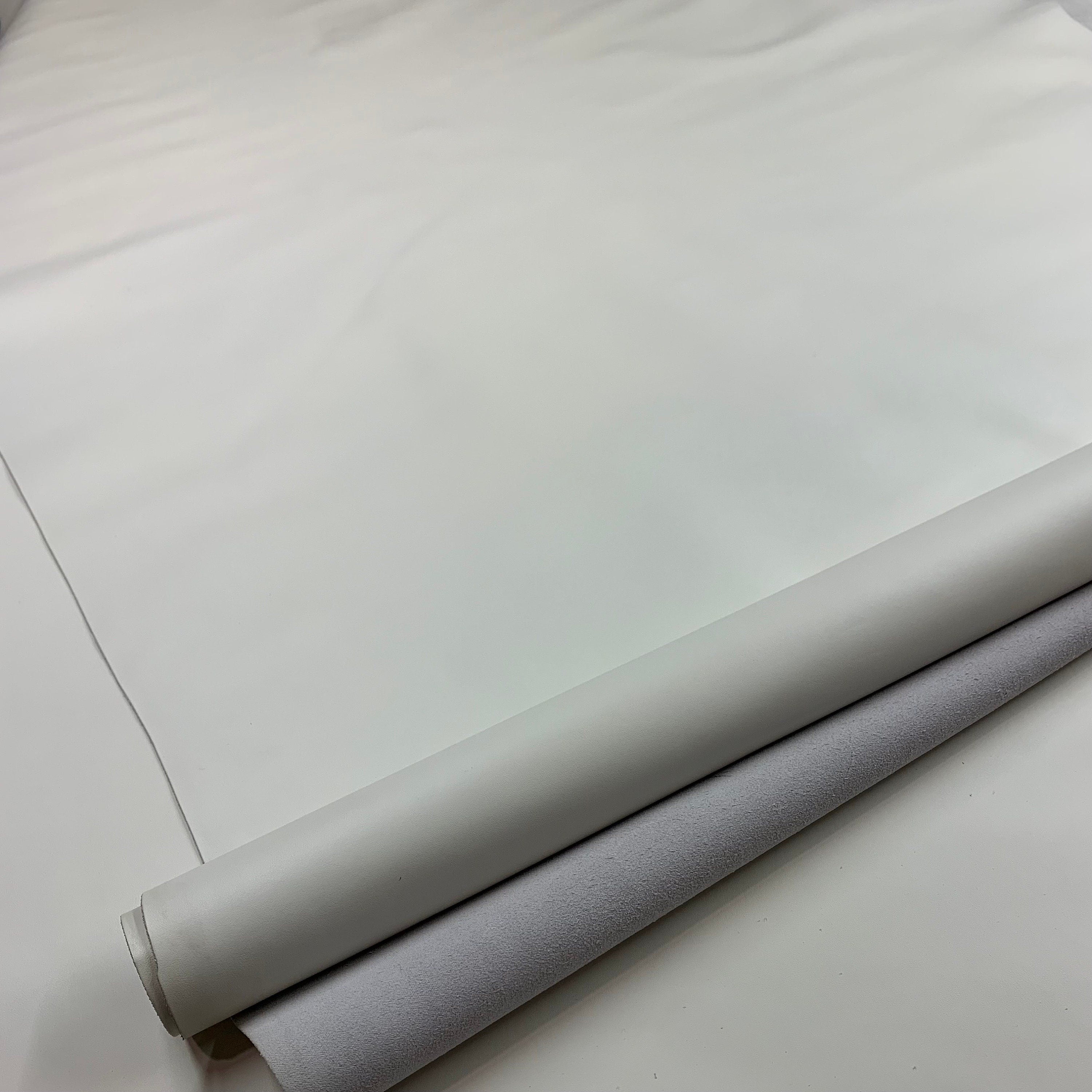 White Cow Leather | precut sheets | natural nappa 1.4mm 3-4oz | for leathercraft, shoes, roll