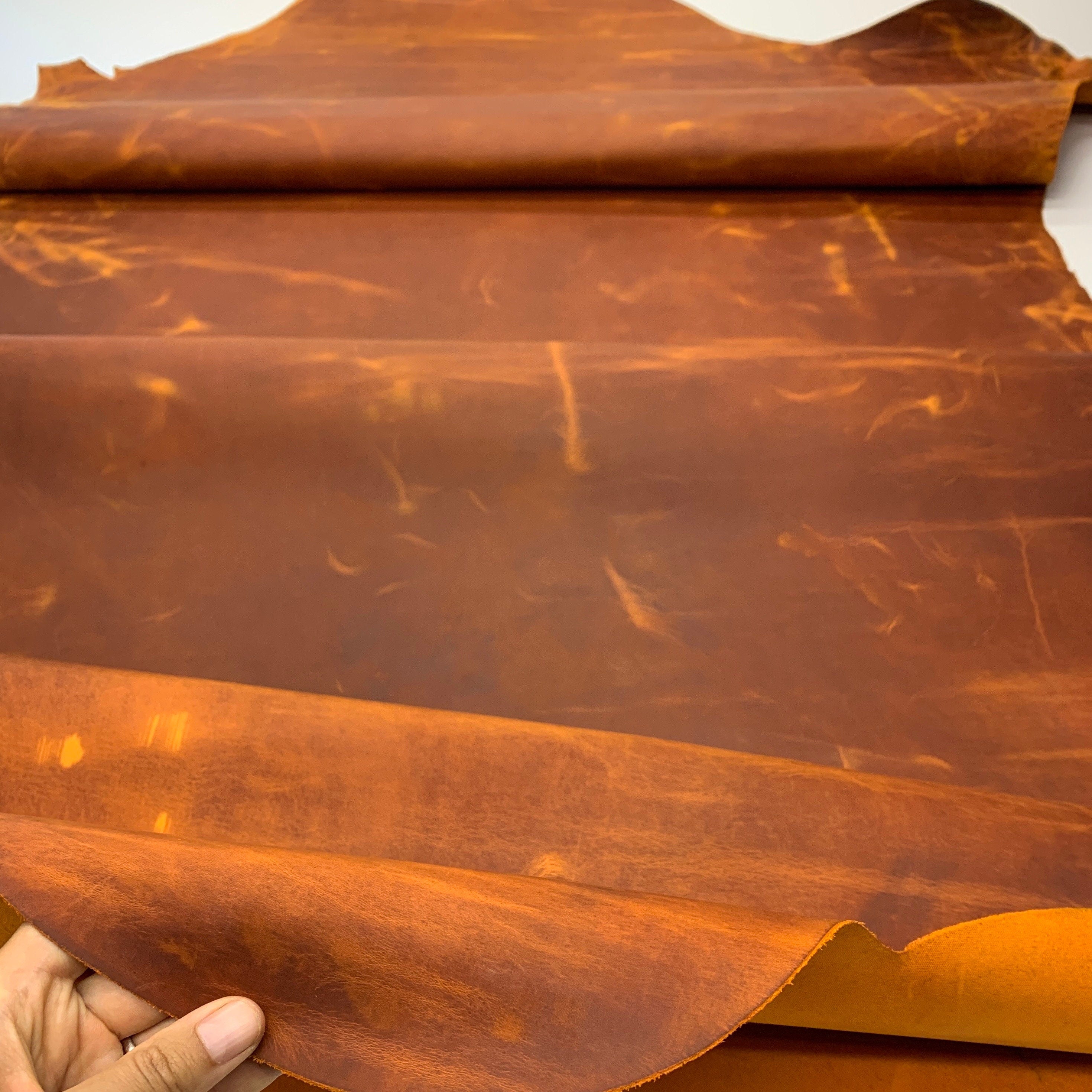 Orange pull up real leather 1.4 4 oz  crazy horse waxy oily finishing distressed rust color for bags shoes leathercraft