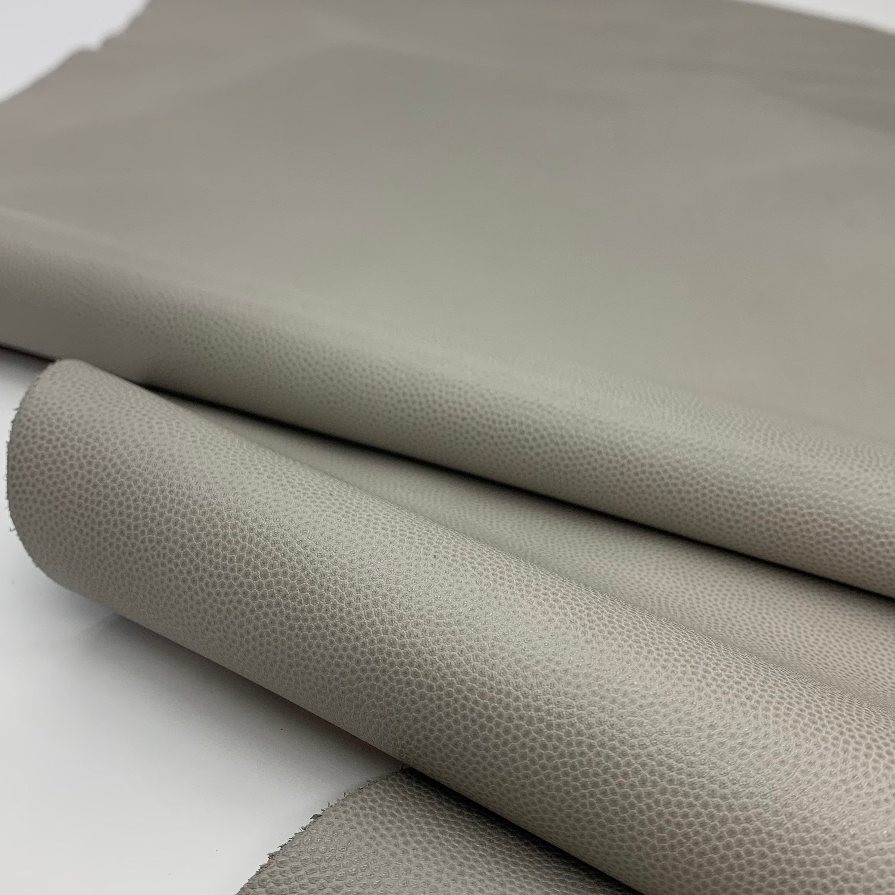 Light gray leather caviar pebbled cow | 0.8mm | 2 oz |Real natural hide skin | precut sheet panel for purses, wallets
