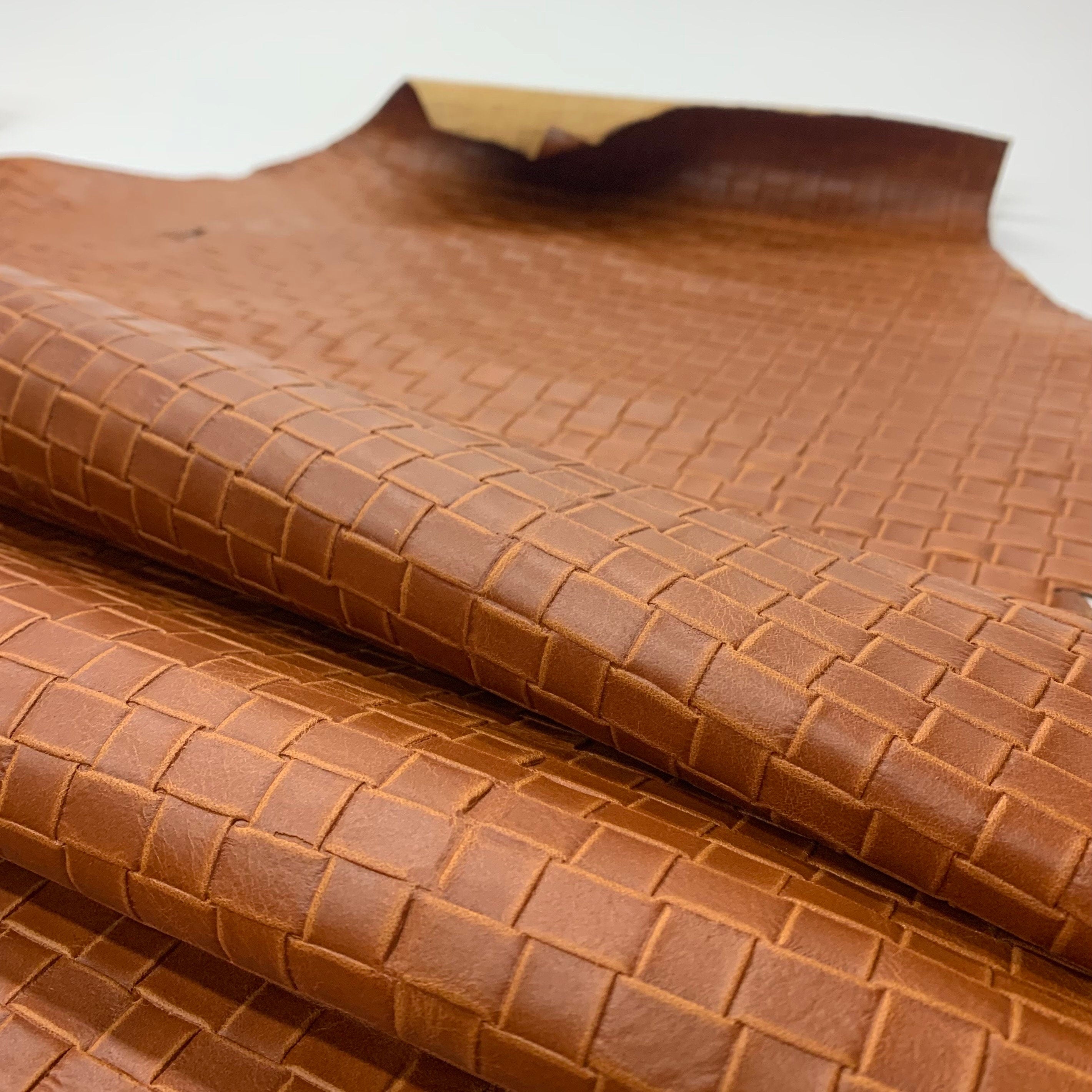 Light Brown leather weaved woven Embossed pattern | natural 0.8-1 mm or 3 oz  | Brown matt color || cow embossed hides for bags unholstery