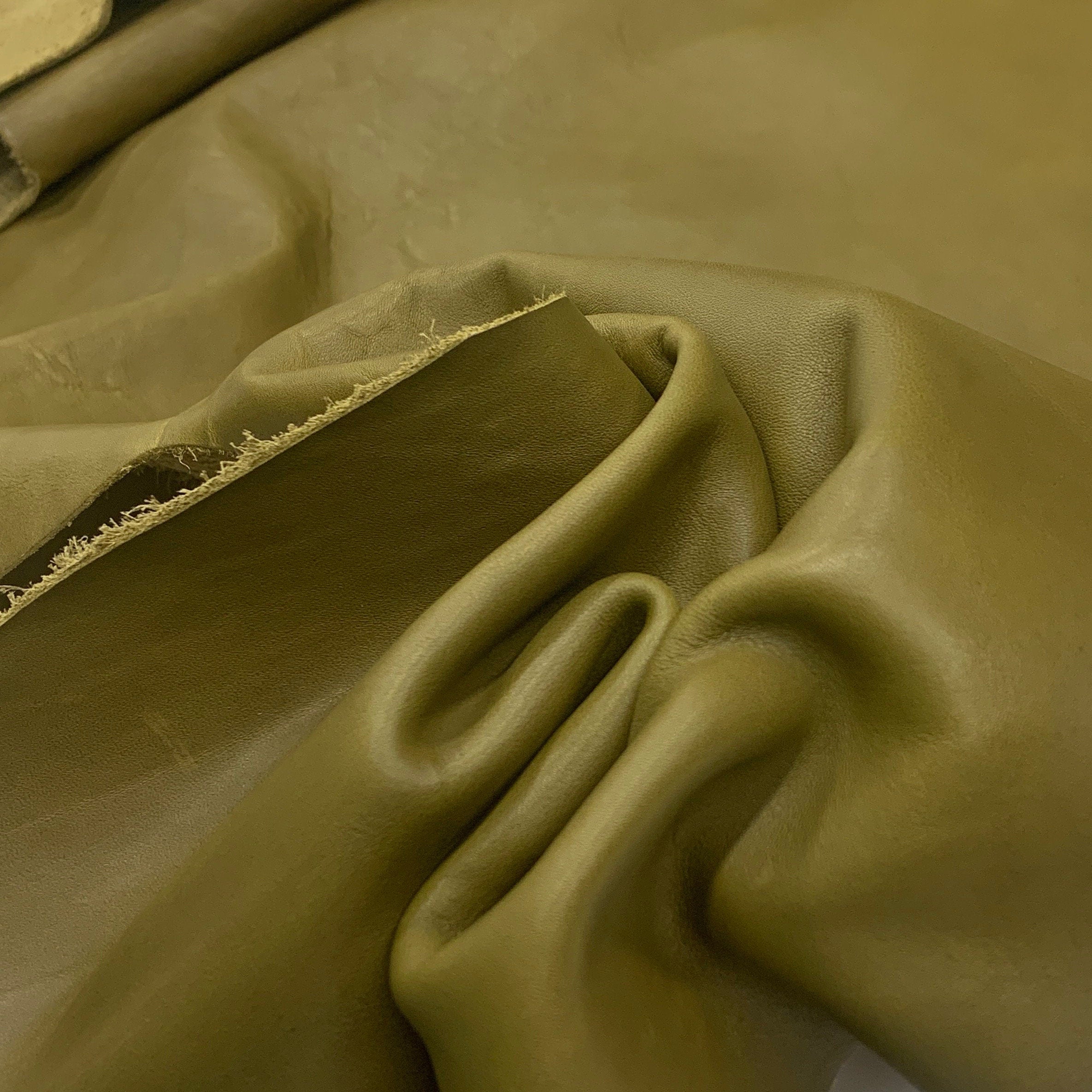 Green Leather Vegetable tanned khaki Italian | soft natural | 1.8 mm 4oz | Distressed sheets panels for bags shoes crafts