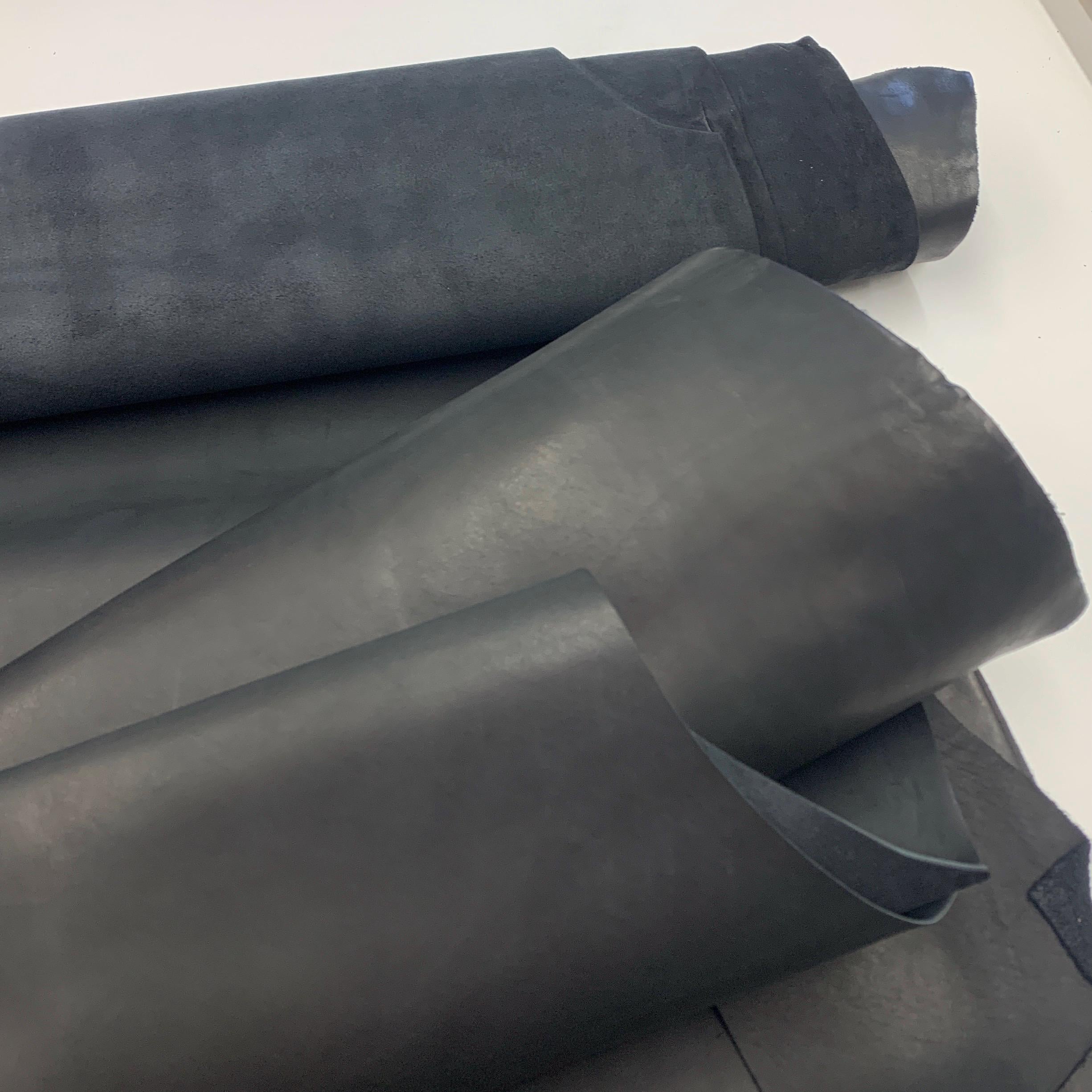 Black real leather| calf| vintage crust |without finish | 1.5mm 4oz | leathercraft | for diy, aprons, vintage items, shoes